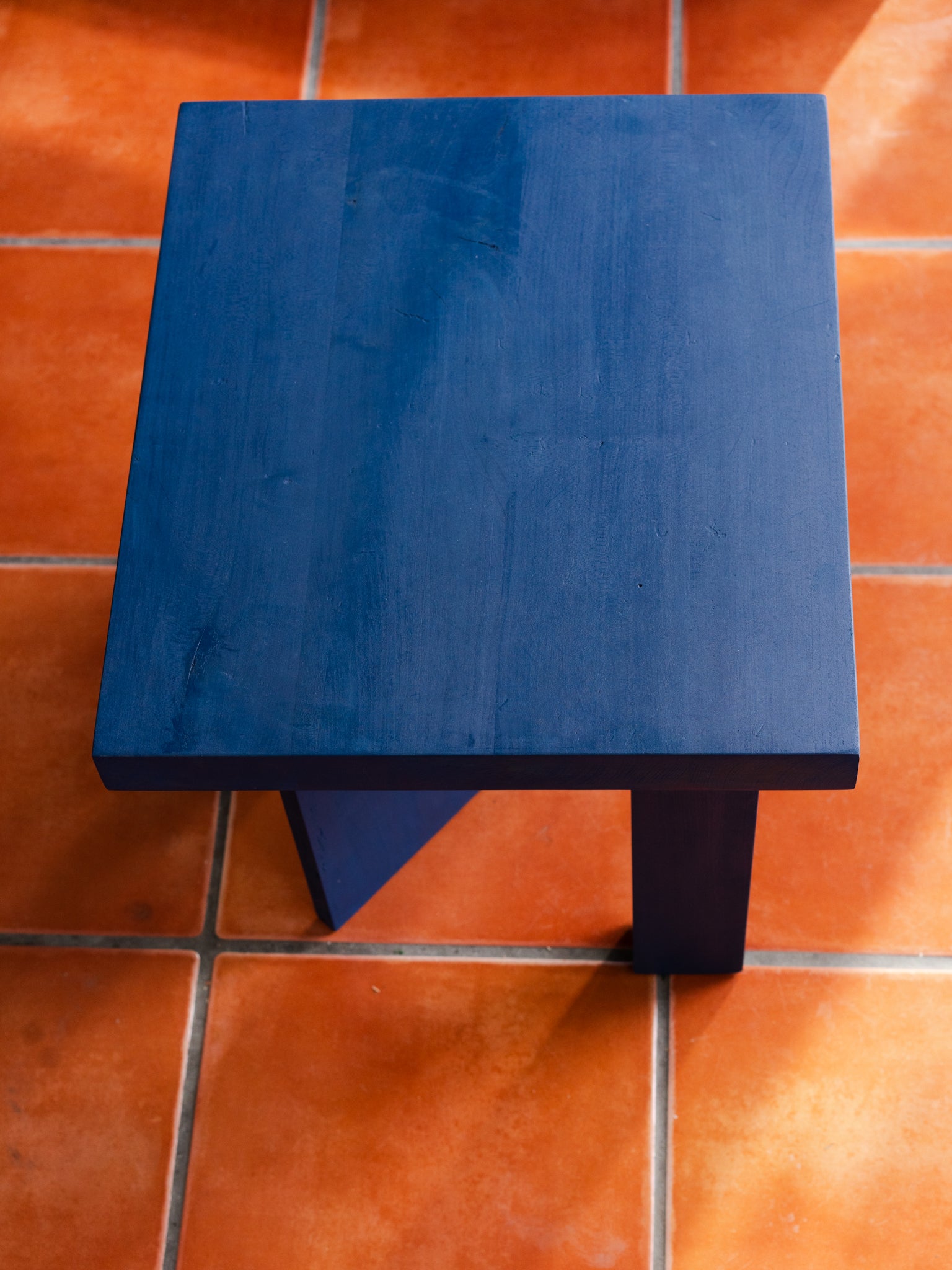 Waterfall side table volume 2